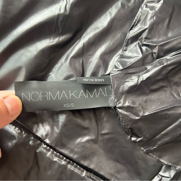 Norma Kamali Sleeping Bag Coat to Knee Length in Black - Picture 11 of 12